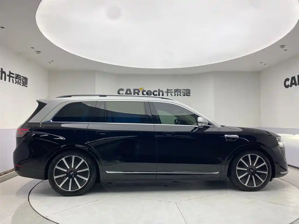 Wenjie M9 2025 extended range Ultra version 52kWh 6-seater version 192-line lidar) купить на сайте DeffCars