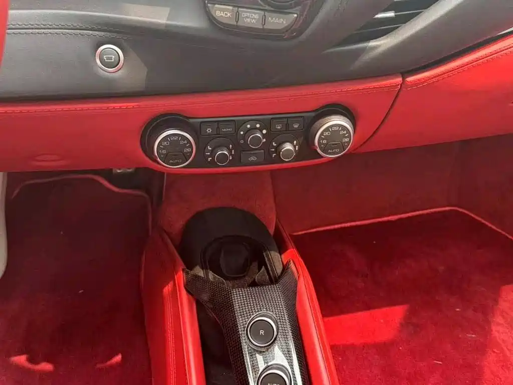 Ferrari 488 2015 488 Spider купить на сайте DeffCars