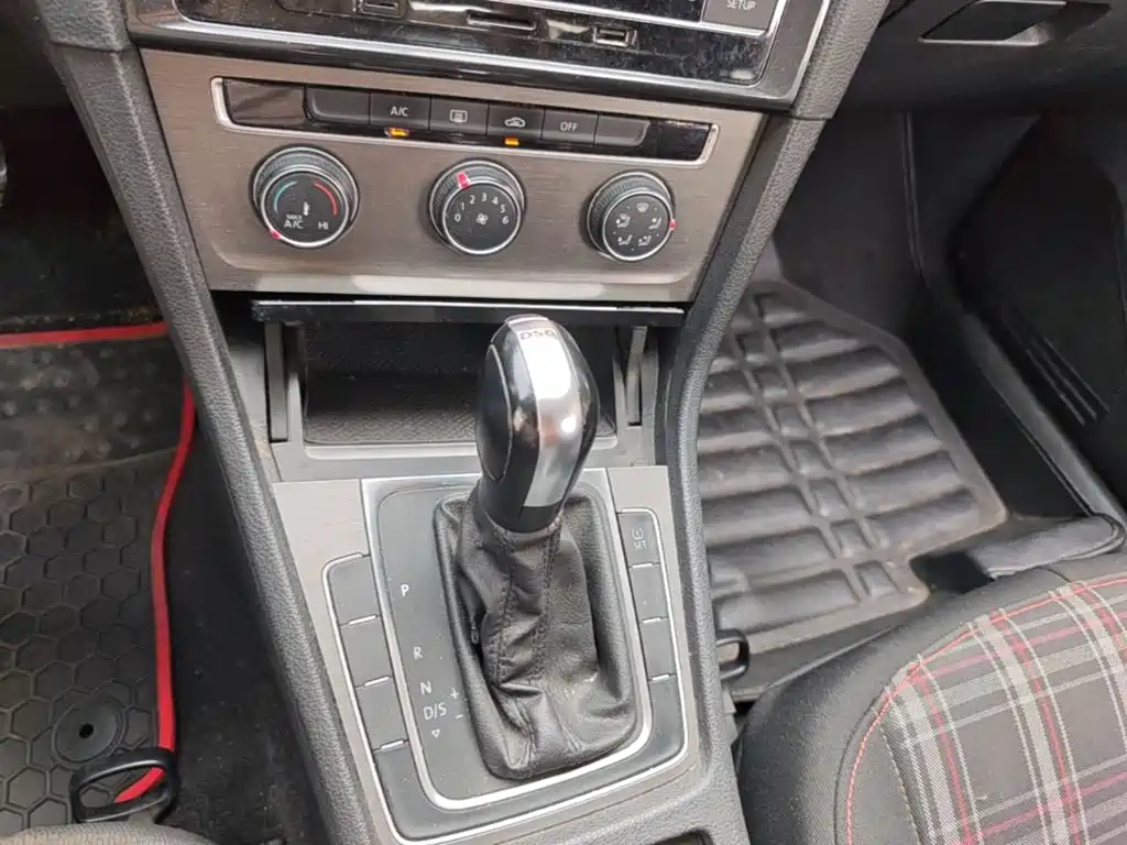 Golf 2014 1.4TSI automatic comfort type купить на сайте DeffCars