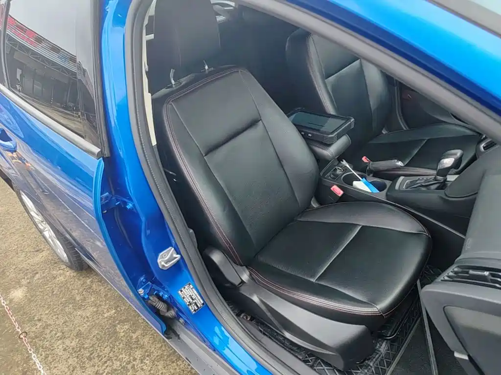 Focus 2012 hatchback 1.6L automatic comfort type купить на сайте DeffCars