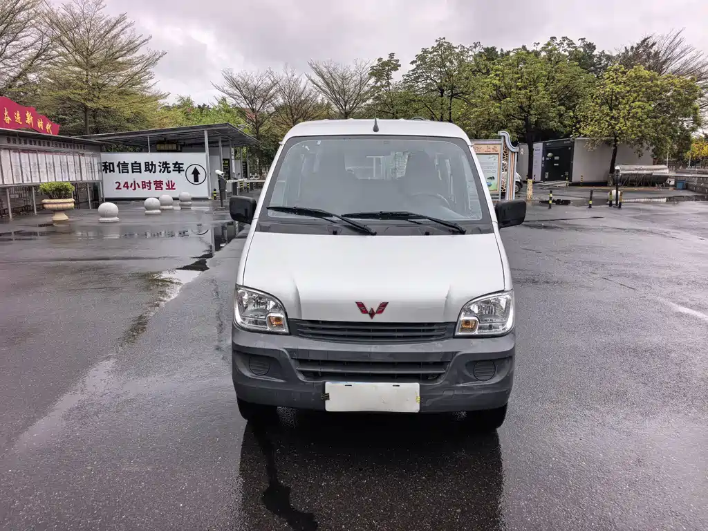 Wuling Zhiguang 2020 1.2L Practical National VI LSI купить на сайте DeffCars