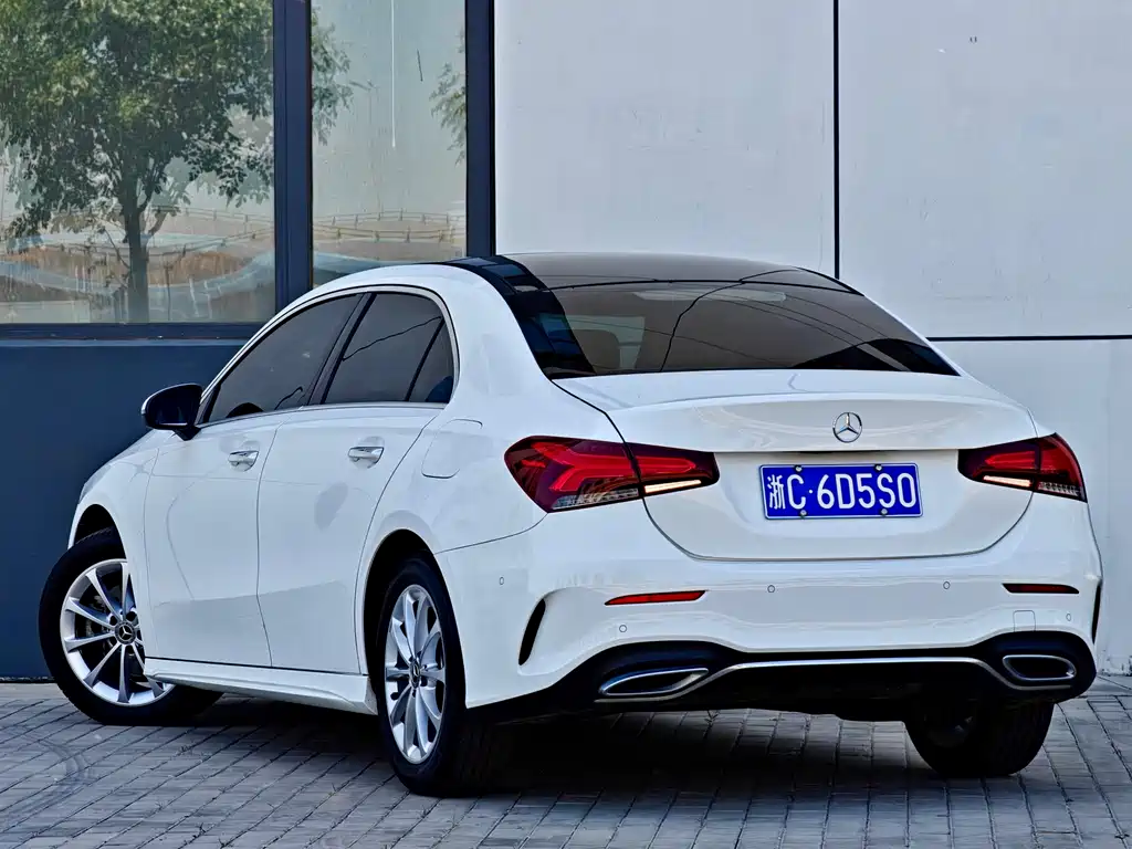 Mercedes-Benz A-Class 2022 A 200 L Sports Sedan Fashionable купить на сайте DeffCars