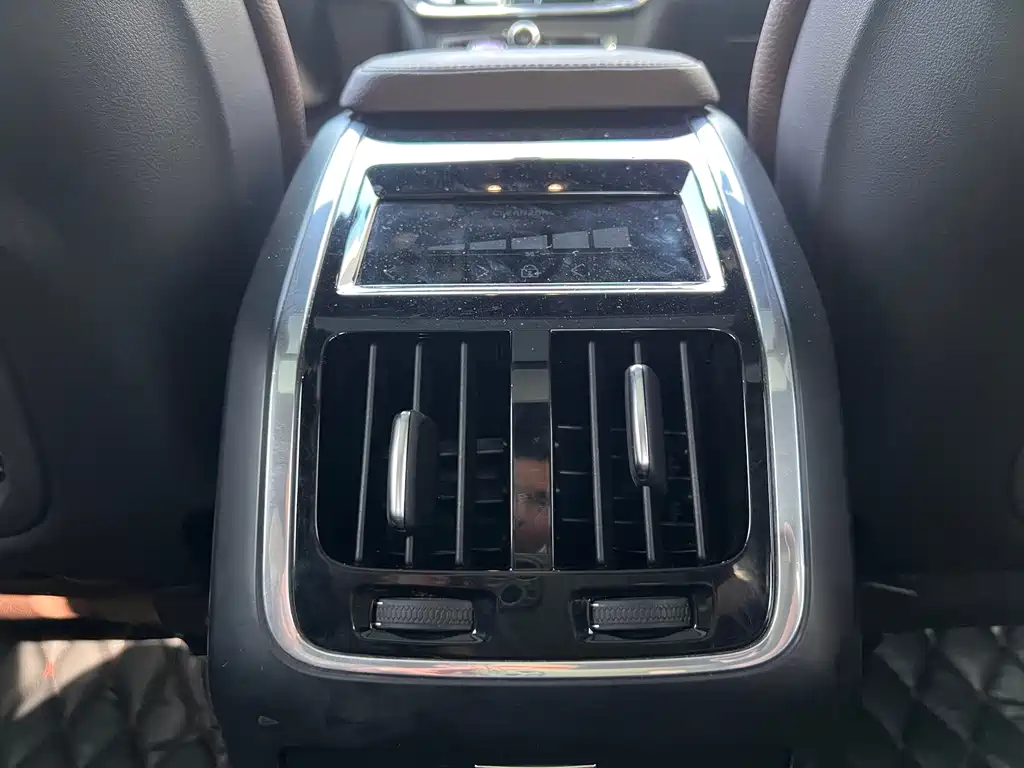 Volvo S90 2021 B5 Zhiyuan Luxury Edition купить на сайте DeffCars