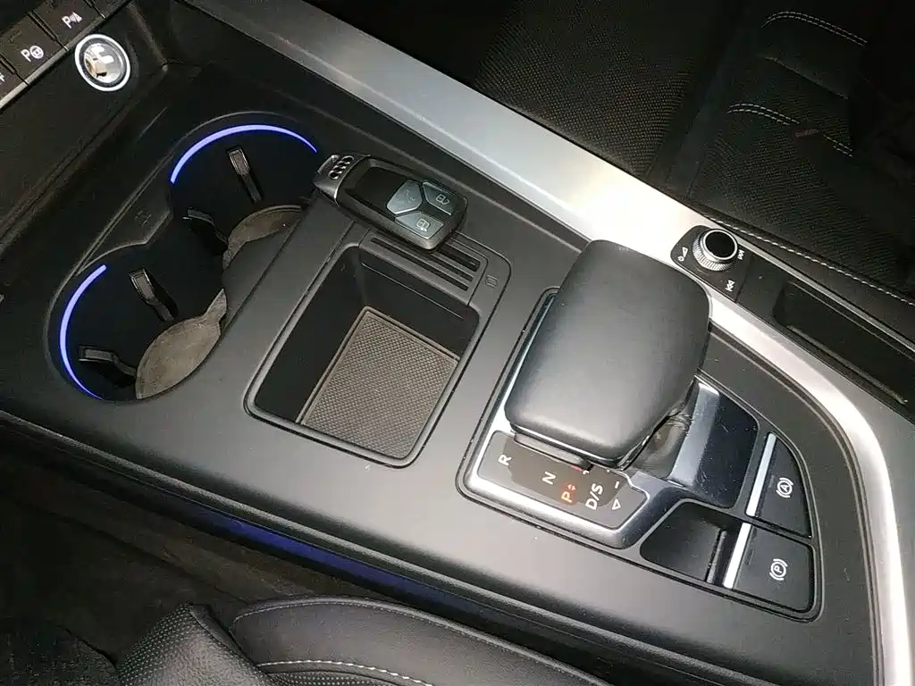 Audi A4L 2020 40 TFSI luxury and dynamic model купить на сайте DeffCars