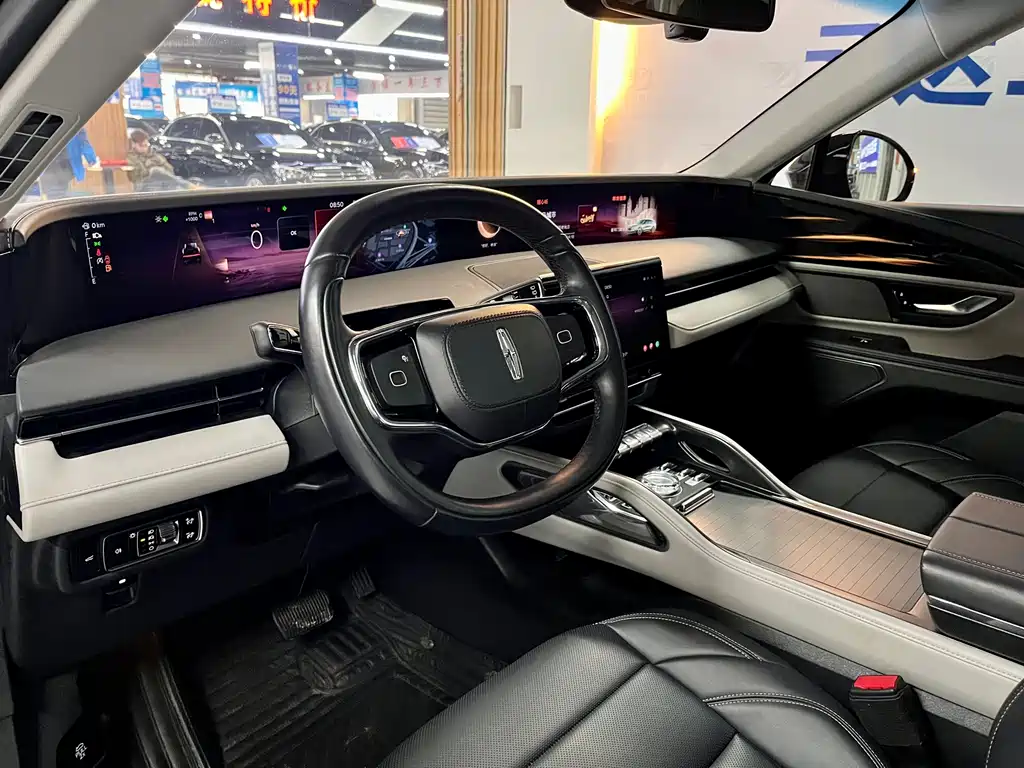 Voyager 2023 2.0T four-wheel drive exclusive edition купить на сайте DeffCars