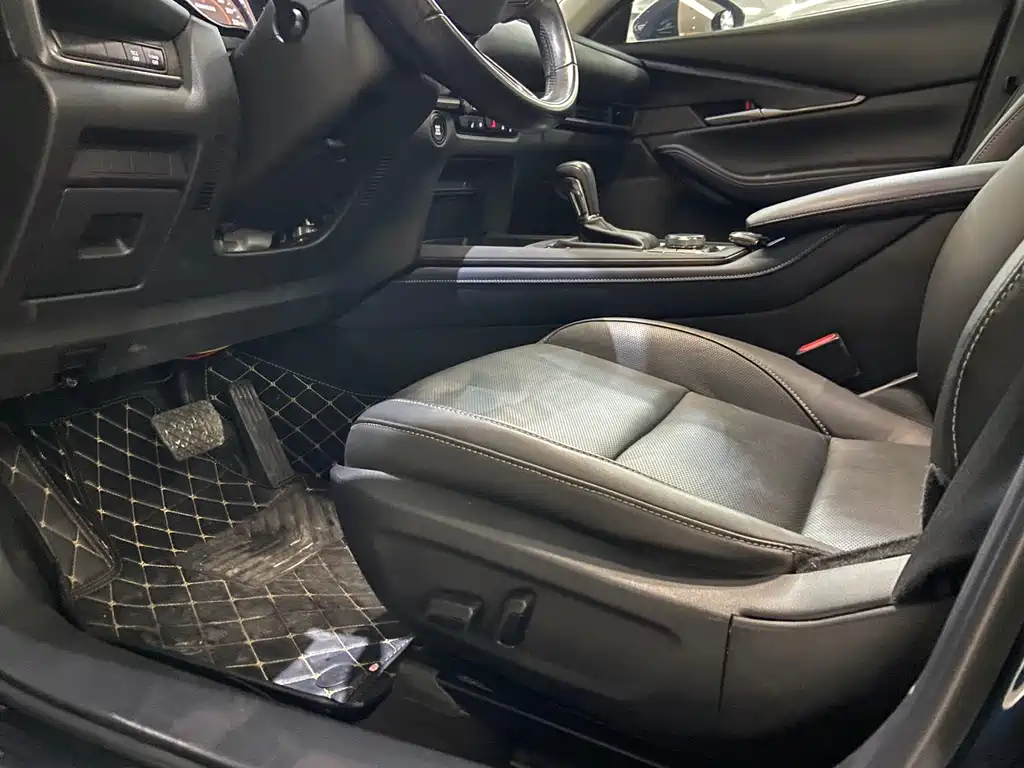 Mazda CX-30 2022 2.0L automatic Jiayue type купить на сайте DeffCars