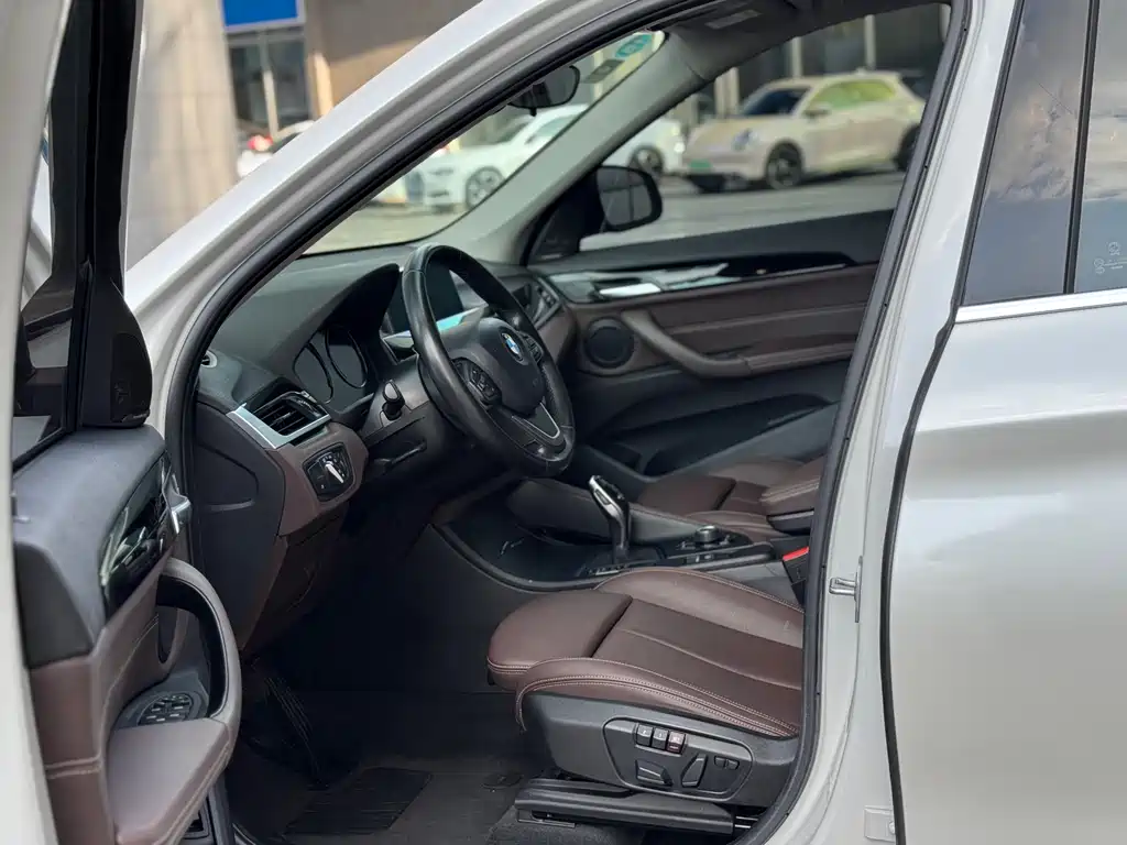 BMW X1 2020 sDrive20Li Fashion Model купить на сайте DeffCars