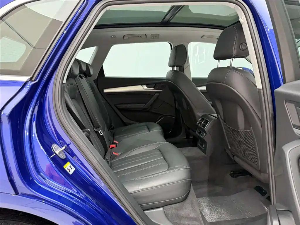 Audi Q5L 2020 facelift 40 TFSI enjoys fashionable style купить на сайте DeffCars