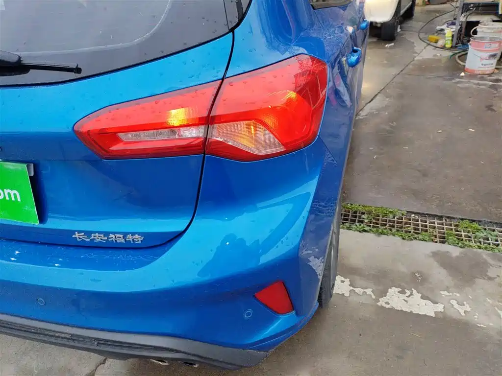 Focus 2020 Hatchback 1.5L Automatic Front Jump купить на сайте DeffCars