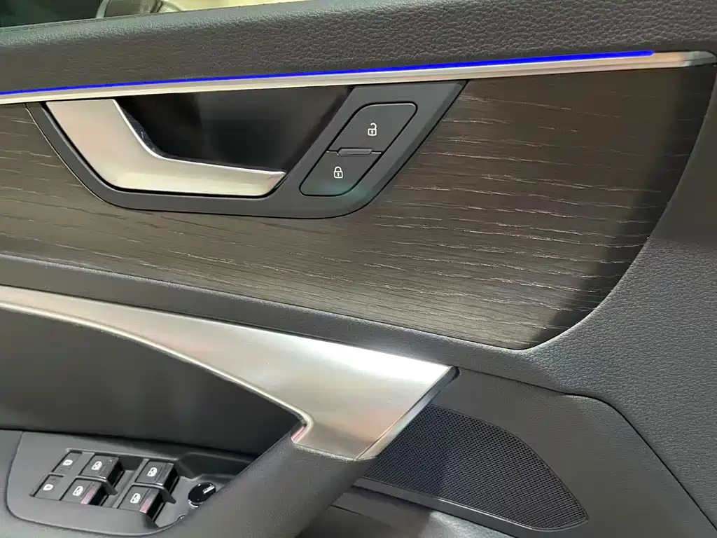 Audi A6L 2021 45 TFSI Elegant купить на сайте DeffCars