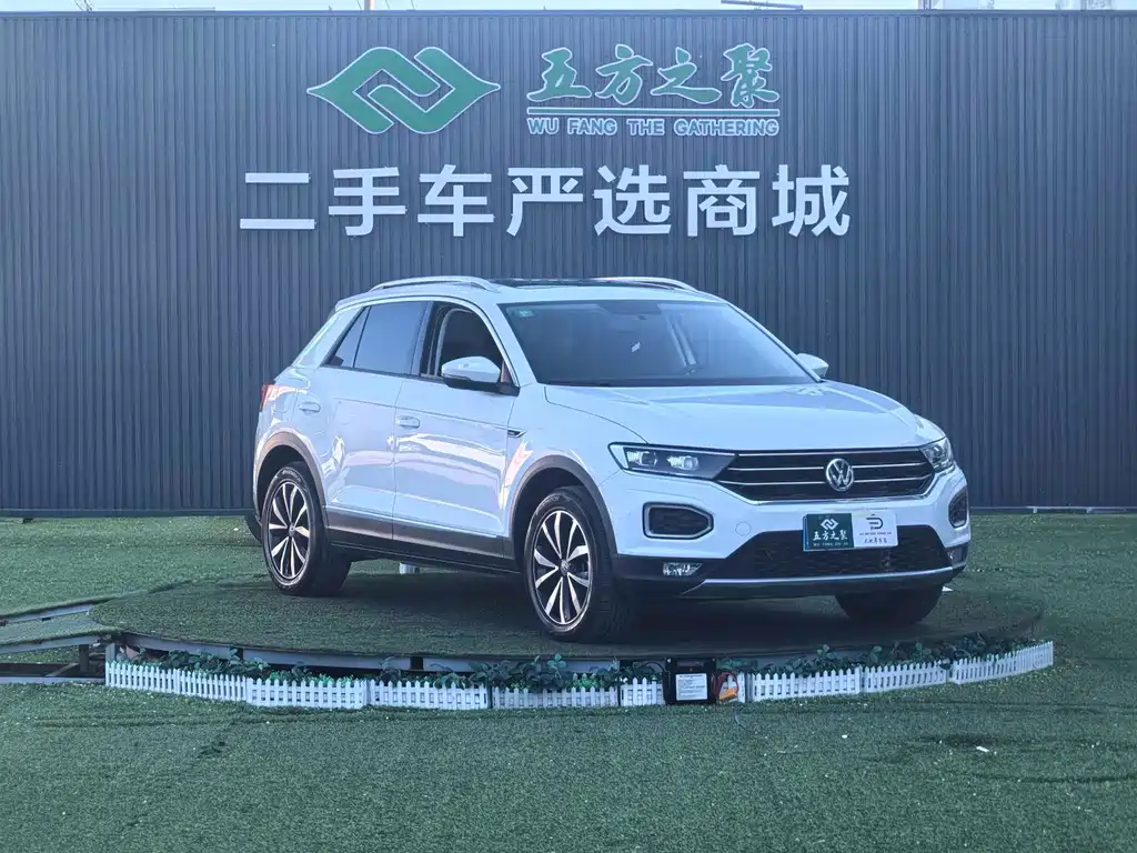T-ROC 2018 280TSI DSG two-wheel drive comfort model National V купить на сайте DeffCars