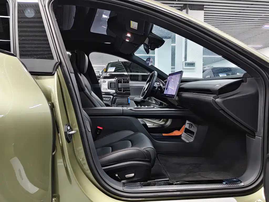 Xiaomi SU7 2024 4WD Max Founder Edition купить на сайте DeffCars