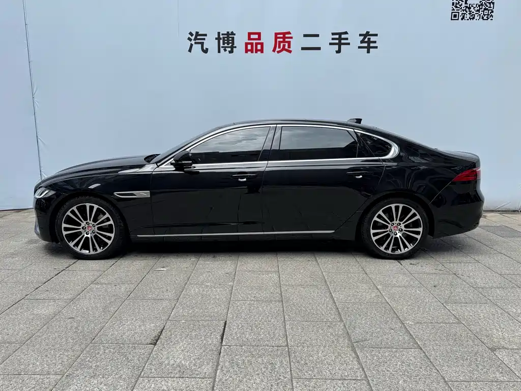 Jaguar XFL 2024 2.0T P250 two-wheel drive exclusive luxury version купить на сайте DeffCars