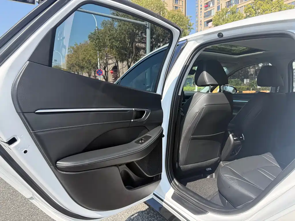 Sonata 2024 1.5T Pro купить на сайте DeffCars