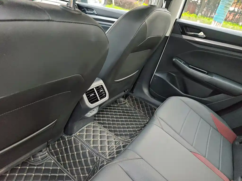 Bora 2020 1.5L automatic comfort model купить на сайте DeffCars