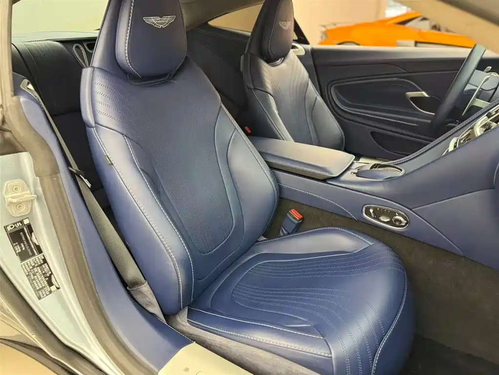 Aston Martin DB11 2020 4.0T V8 Coupe купить на сайте DeffCars