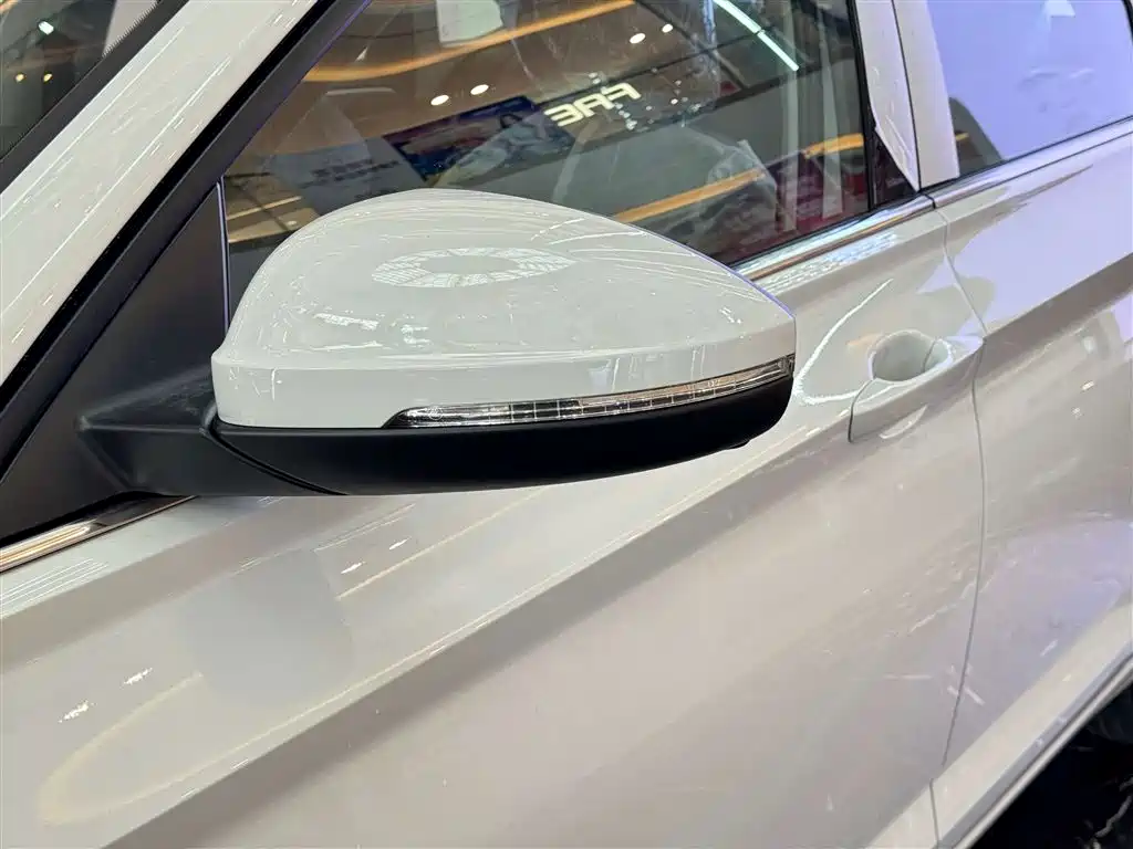 Sagitar 2025 facelift 300TSI DSG flyover version купить на сайте DeffCars