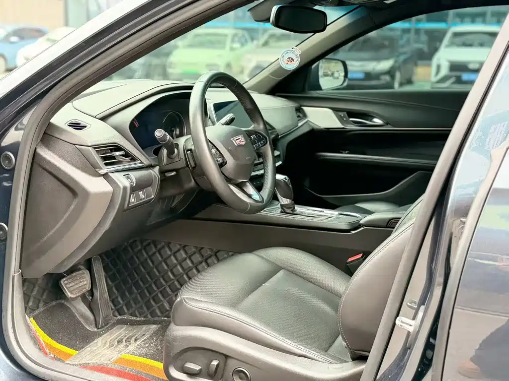 Cadillac CT4 2022 28T luxury model купить на сайте DeffCars