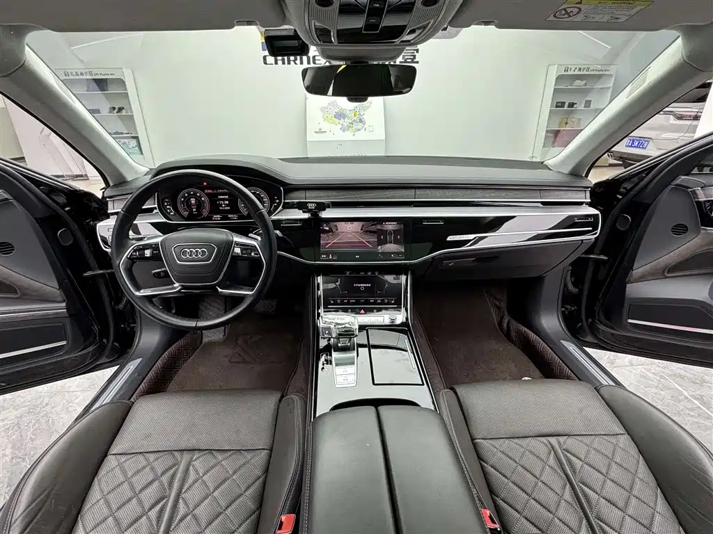 Audi A8 2023 A8L 55 TFSI quattro flagship model купить на сайте DeffCars