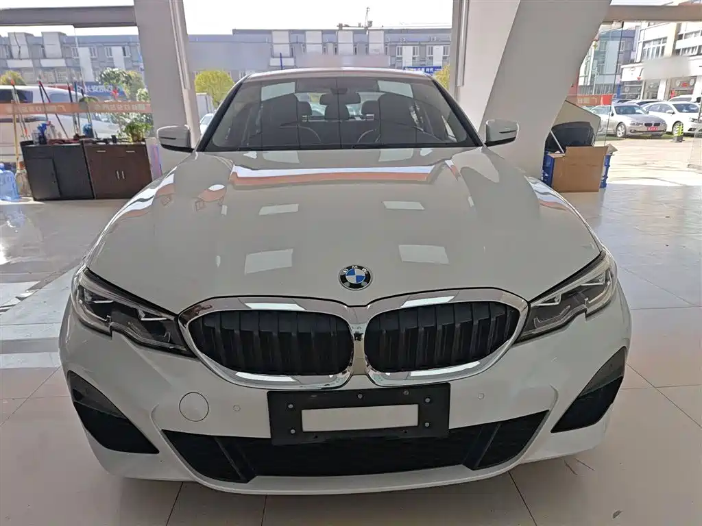 BMW 3 Series 2022 facelift 320Li M Sports Package купить на сайте DeffCars