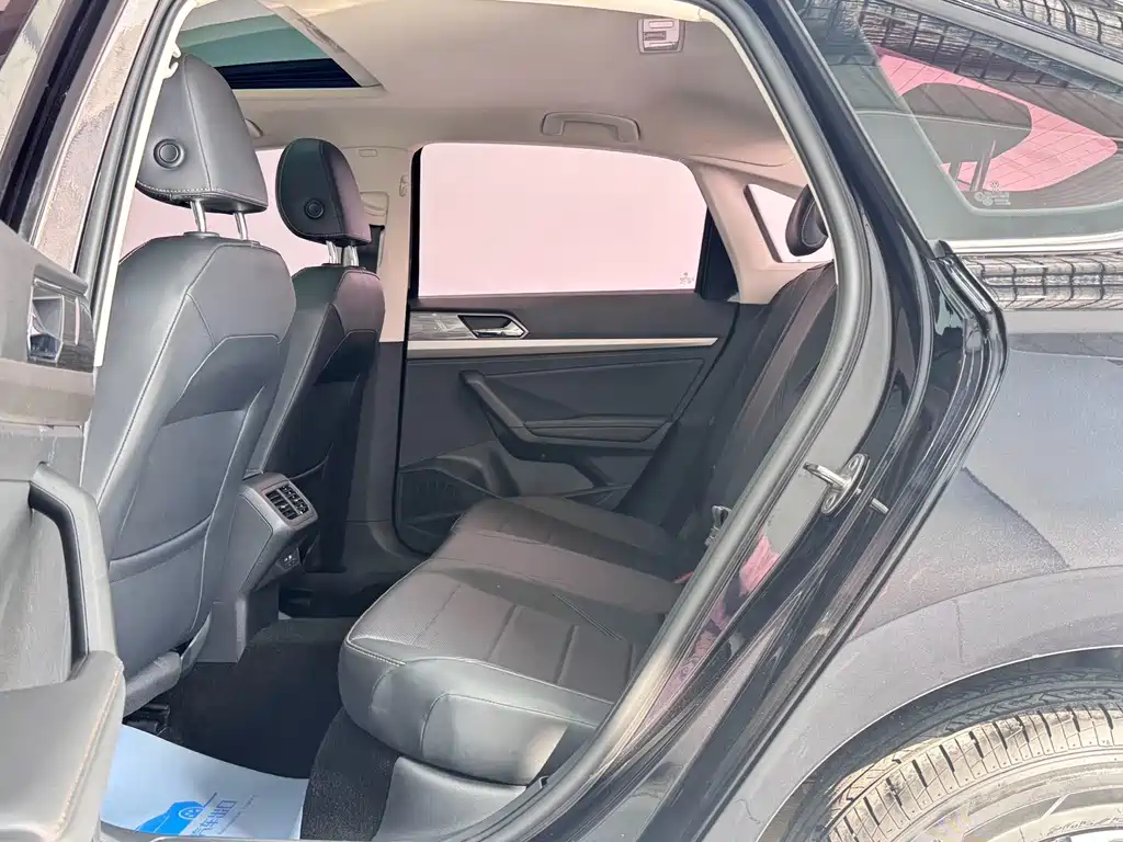 Lavida 2022 1.5L automatic comfort version купить на сайте DeffCars
