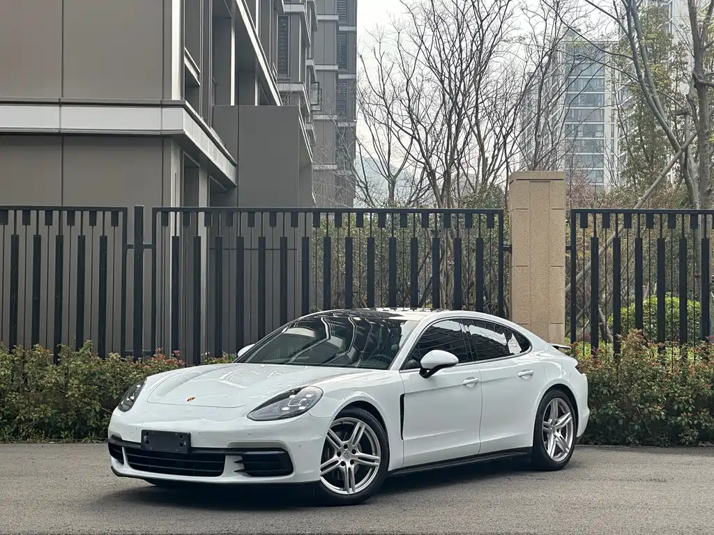 Panamera 2017 Panamera 3.0T купить на сайте DeffCars