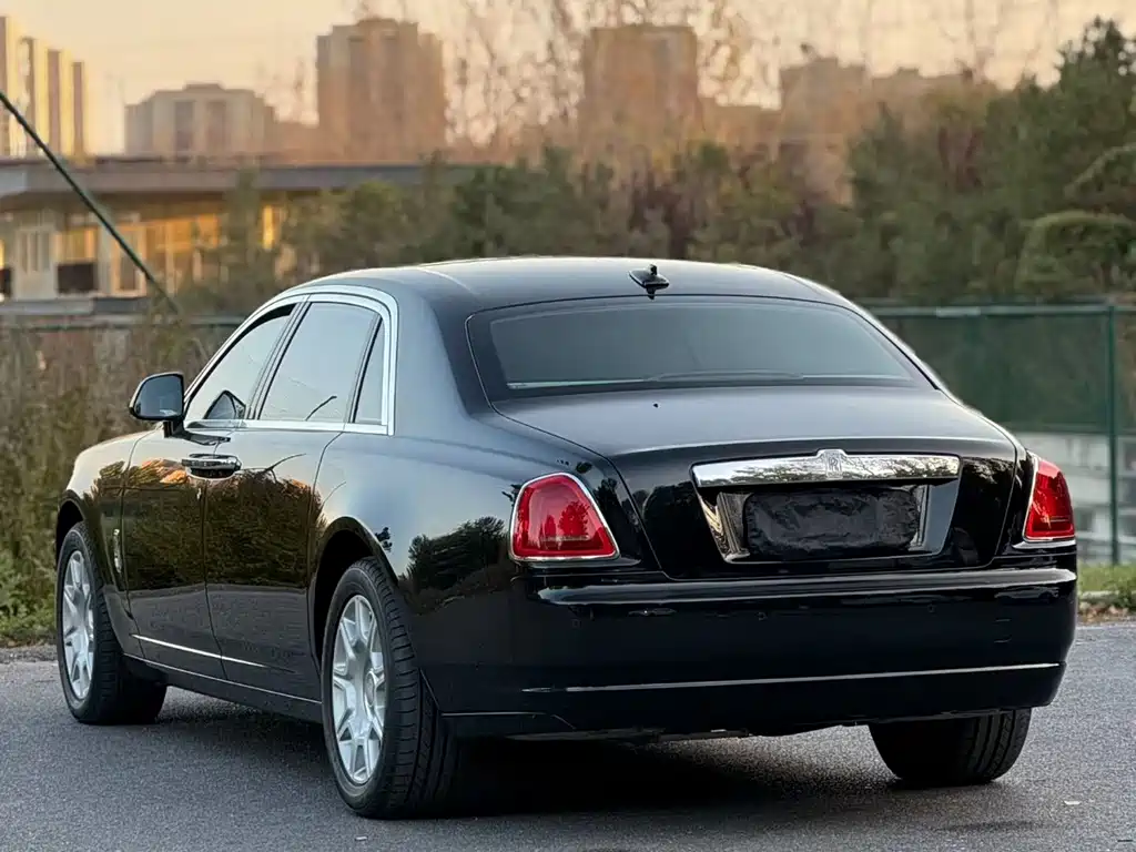 Ghost 2014 6.6T extended version купить на сайте DeffCars