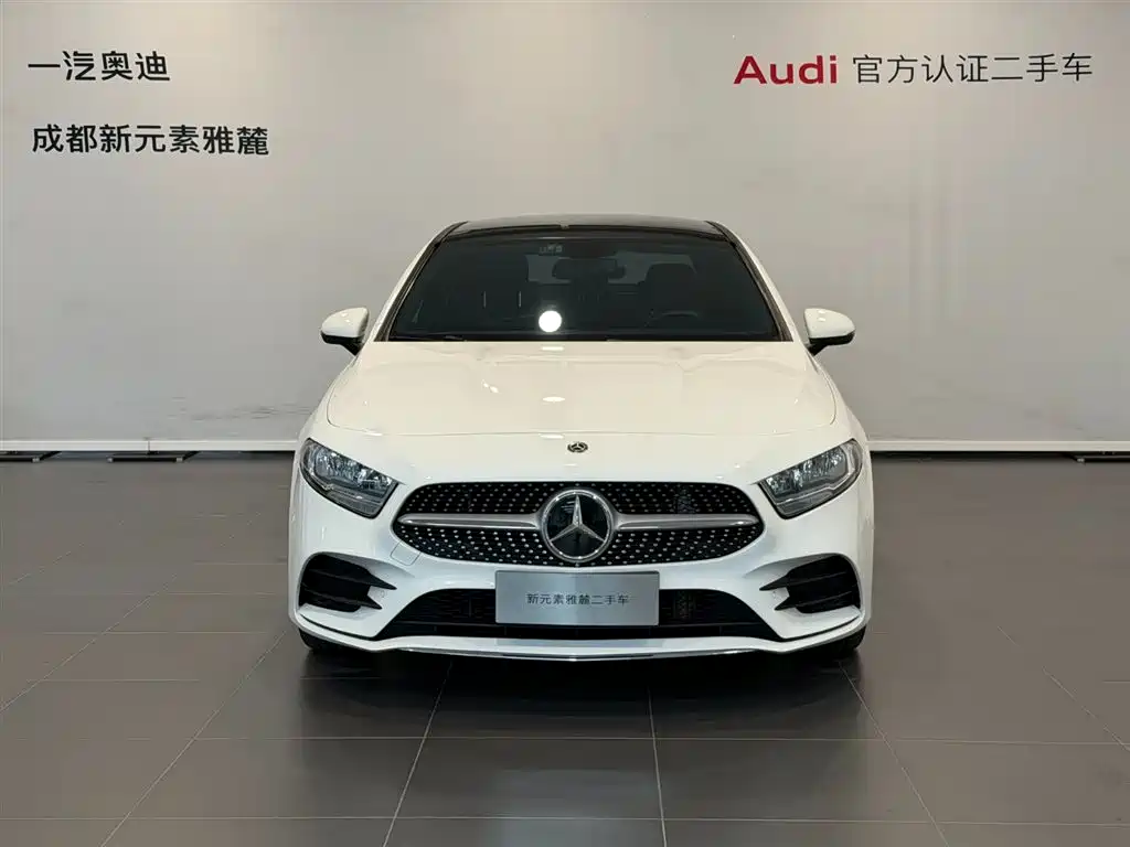 Mercedes-Benz A-Class 2019 A 180 L Sports Sedan купить на сайте DeffCars