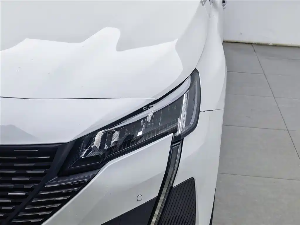 Peugeot 408 2022 1.6T Dream Edition купить на сайте DeffCars