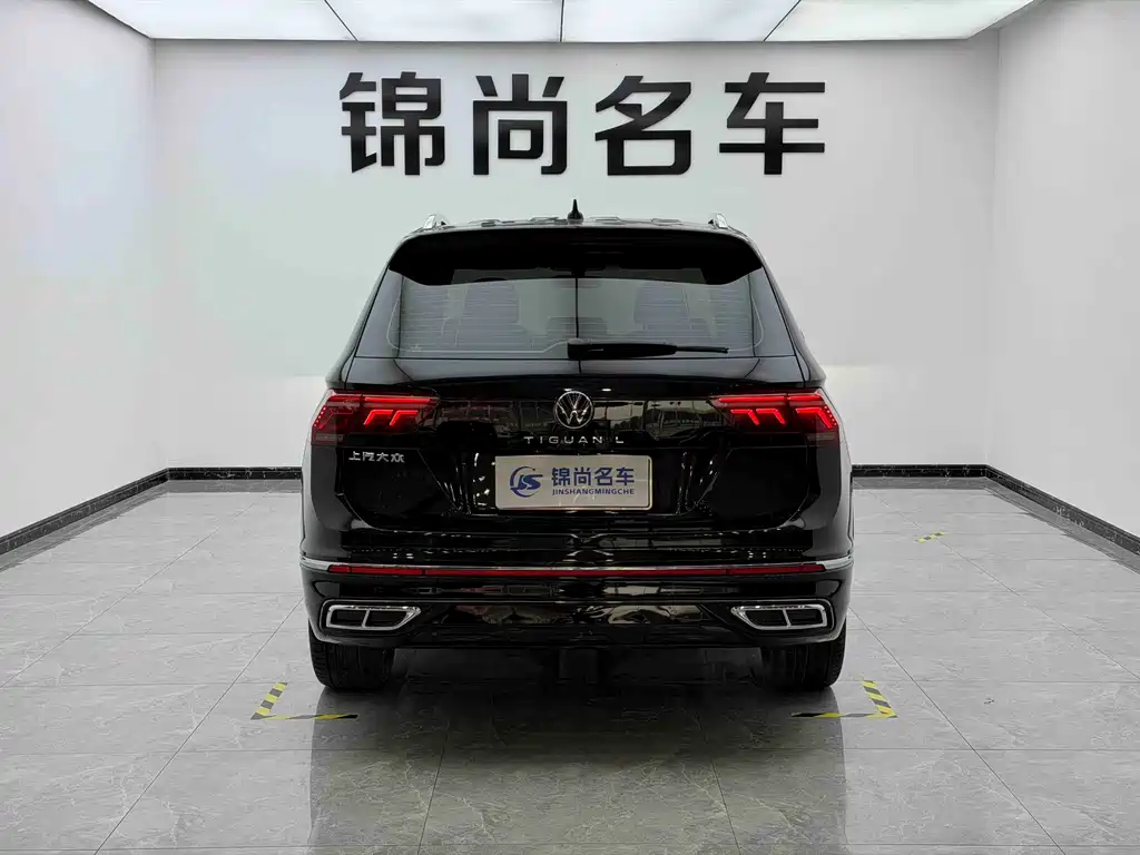 Tiguan L 2022 330TSI automatic two-wheel drive R-Line version купить на сайте DeffCars