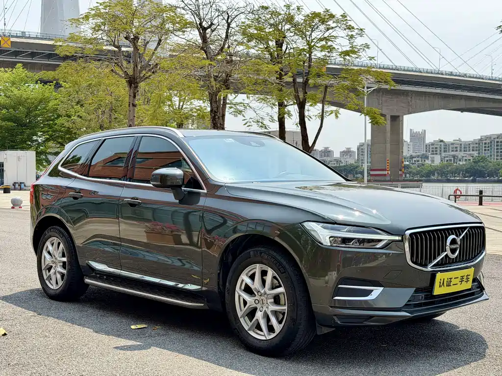 Volvo XC60 2021 T5 four-wheel drive Zhiyi Luxury Edition купить на сайте DeffCars