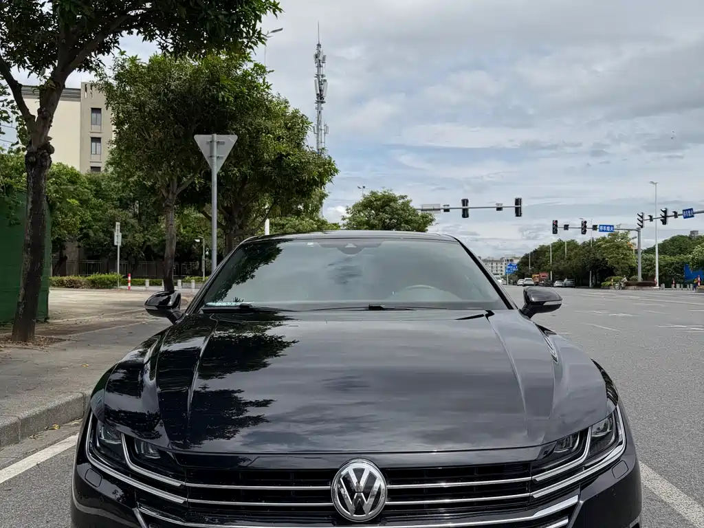 FAW-Volkswagen CC 2020 330TSI Charming Edition National VI купить на сайте DeffCars