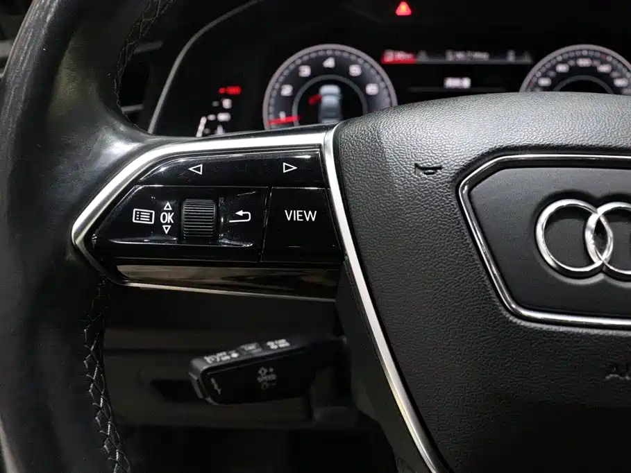 Audi A6L 2022 45 TFSI Premium Dynamic Model купить на сайте DeffCars