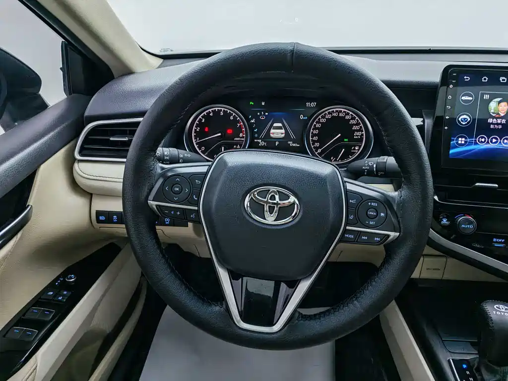 Camry 2021 2.0G Deluxe Edition купить на сайте DeffCars