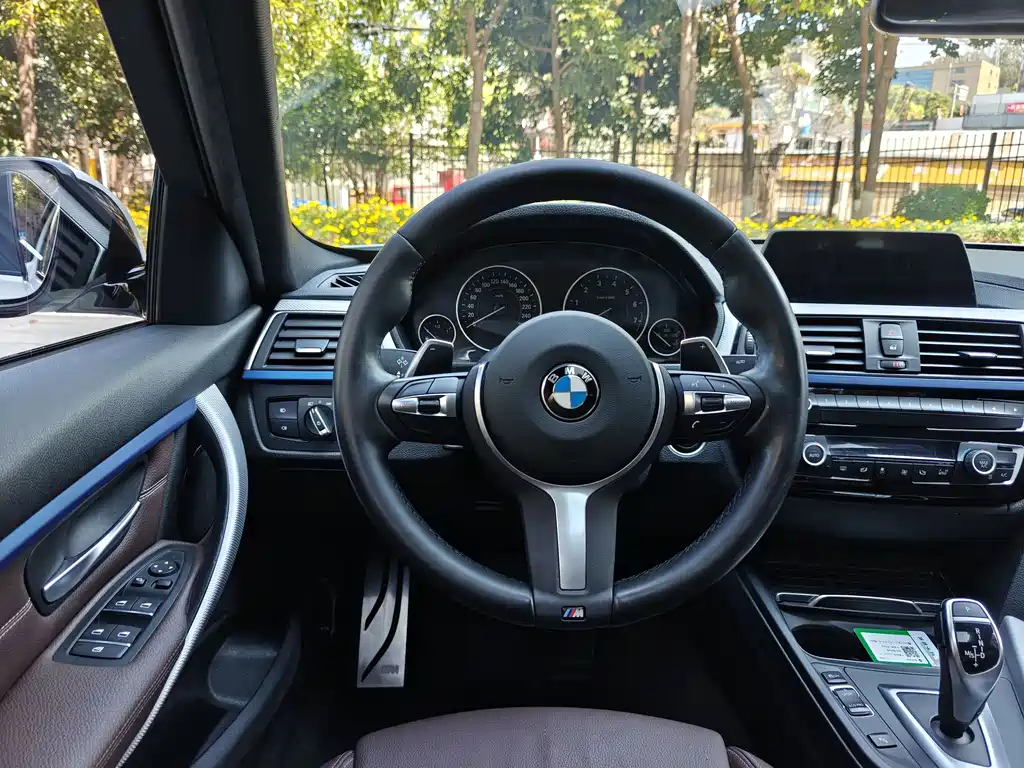 BMW 3 Series 2019 320i M Sports Package купить на сайте DeffCars