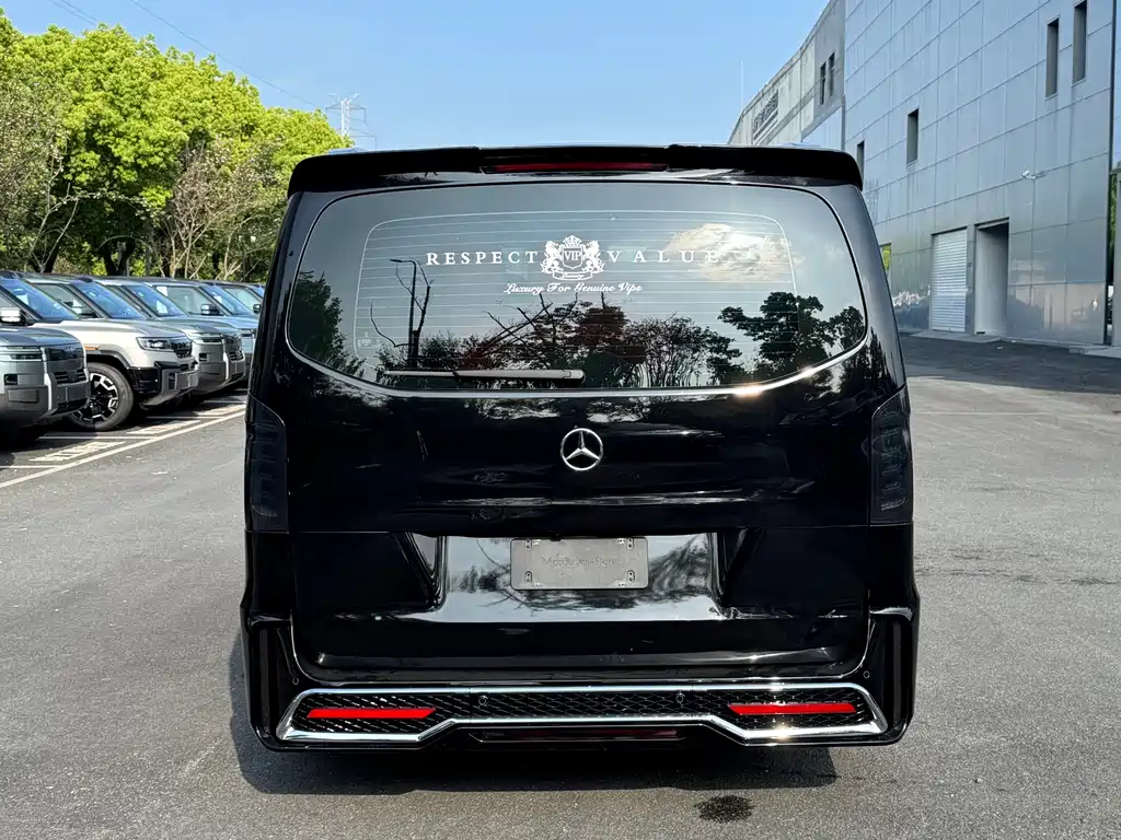 Vito 2023 2.0T Business Edition 7 seats купить на сайте DeffCars