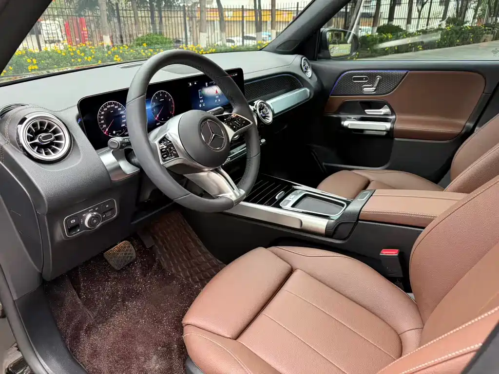 Mercedes-Benz GLB 2025 GLB 220 Fashion Model купить на сайте DeffCars