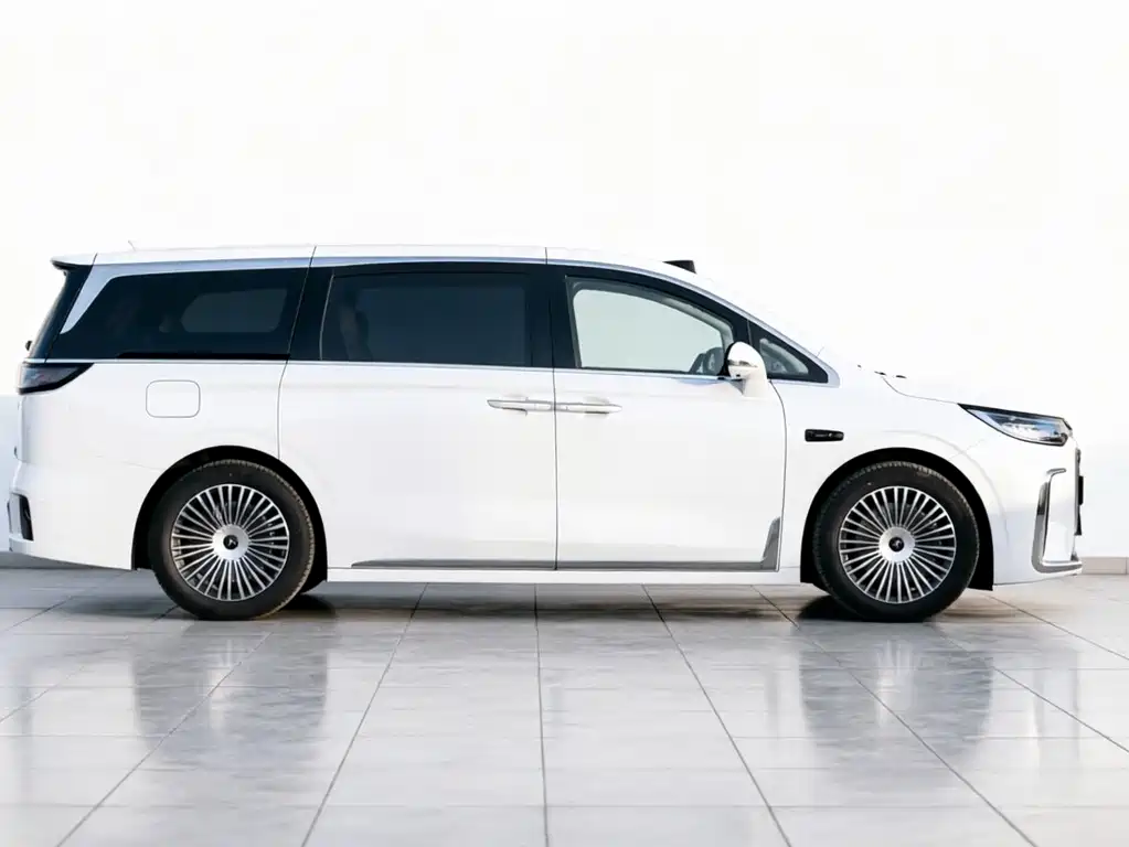 Lantu Dreamer 2025 PHEV four-wheel drive flagship Qiankun version купить на сайте DeffCars