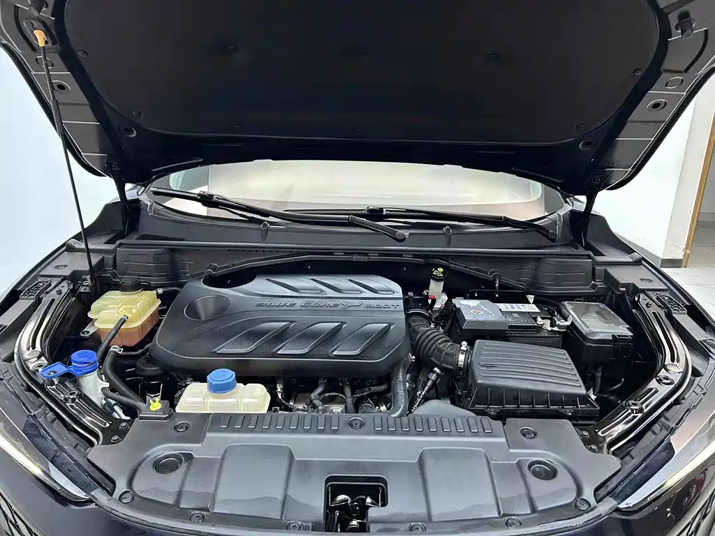 Changan UNI-T 2020 1.5T flagship model купить на сайте DeffCars