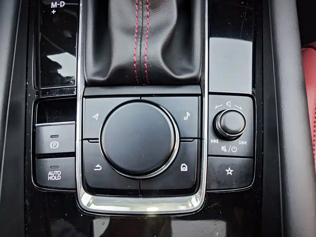Mazda Axela 2022 2.0L Automatic Shine Obsidian Edition купить на сайте DeffCars