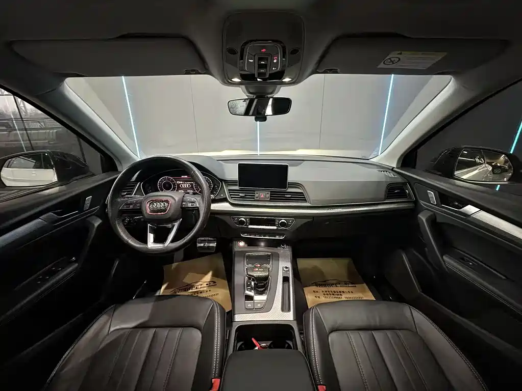 Audi Q5L 2020 45 TFSI exclusive fashion model купить на сайте DeffCars