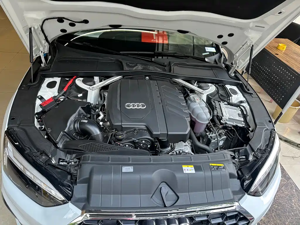 Audi A5 imported 2024 Sportback 40 TFSI fashionable and dynamic купить на сайте DeffCars