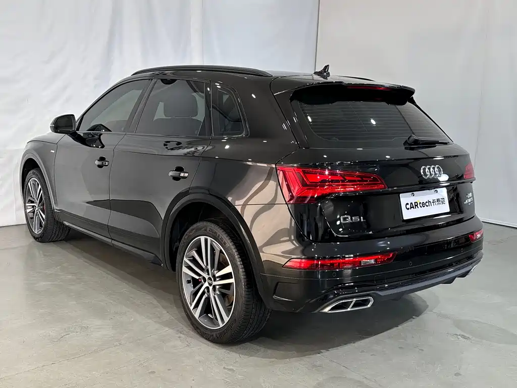 Audi Q5L 2024 40 TFSI luxury and dynamic model купить на сайте DeffCars