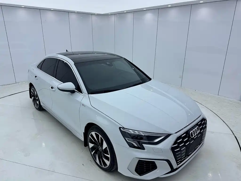 Audi A3 2022 A3L Limousine 35 TFSI Fashionable and Sporty купить на сайте DeffCars