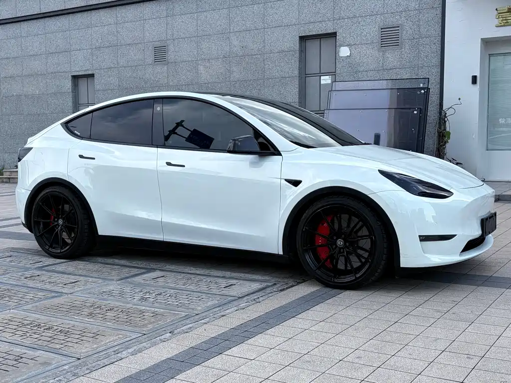 Model Y 2022 Performance high-performance all-wheel drive version купить на сайте DeffCars