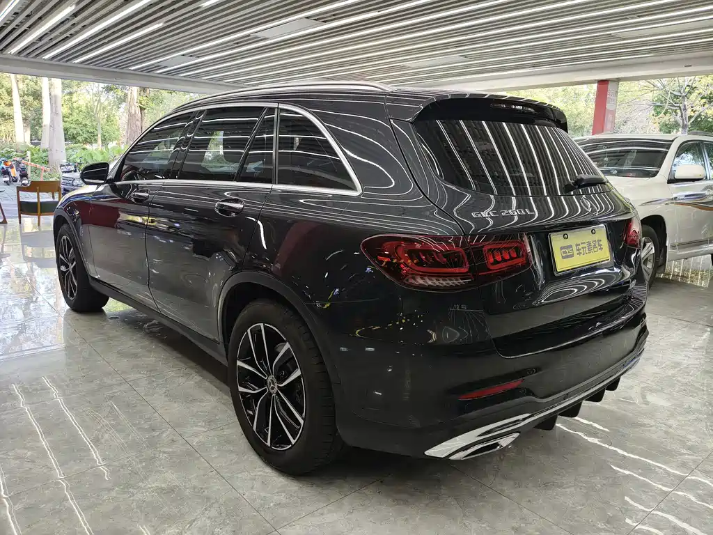 Mercedes-Benz GLC 2021 GLC 260 L 4MATIC luxury model купить на сайте DeffCars