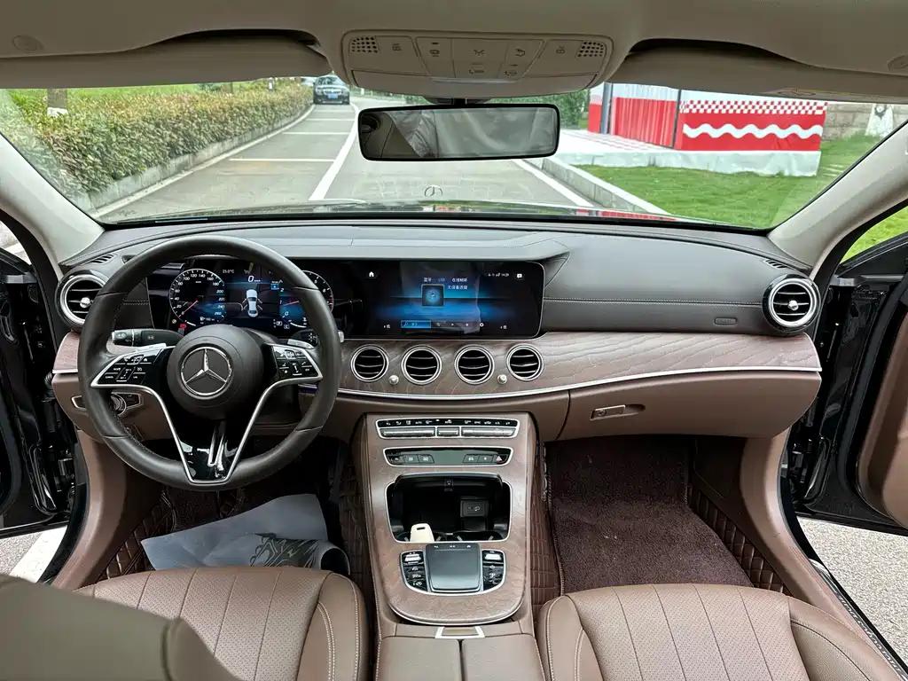 Mercedes-Benz E-Class 2023 E 300 L Luxury Model купить на сайте DeffCars