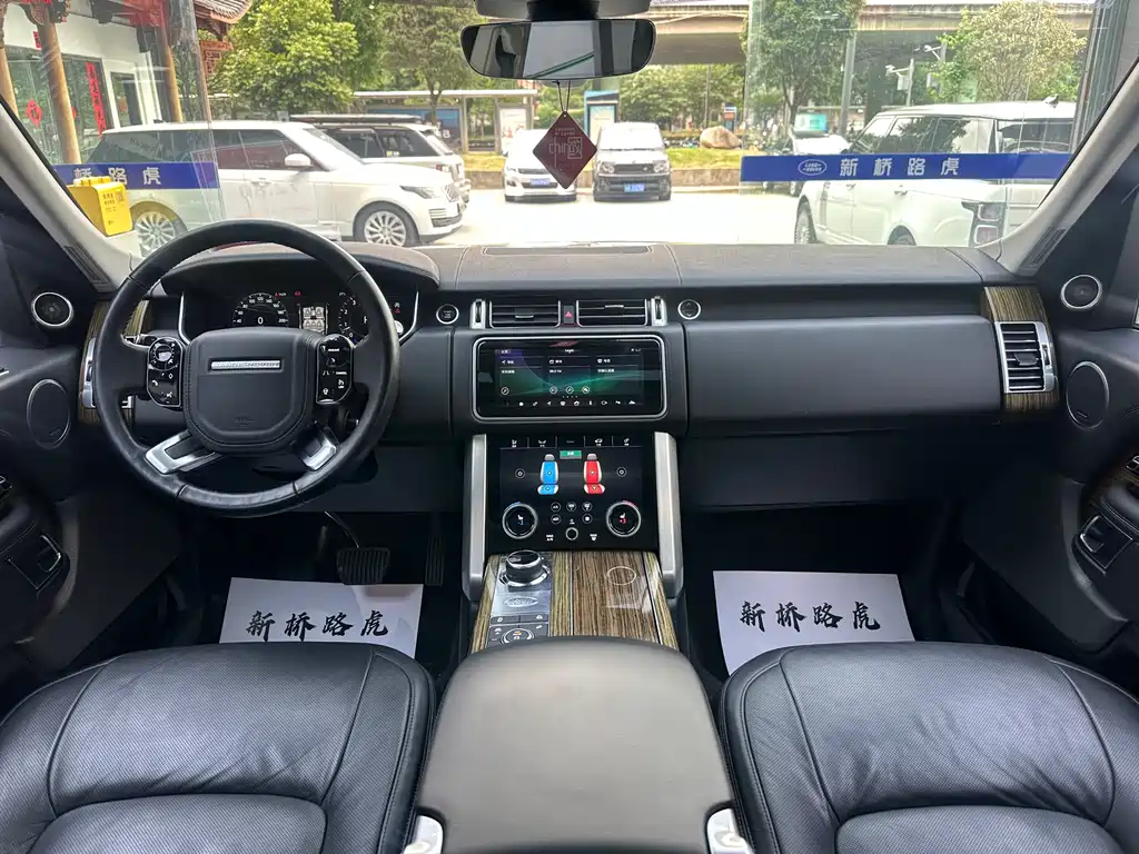 Range Rover 2018 3.0 SC V6 Vogue SE Genesis Extended Edition купить на сайте DeffCars