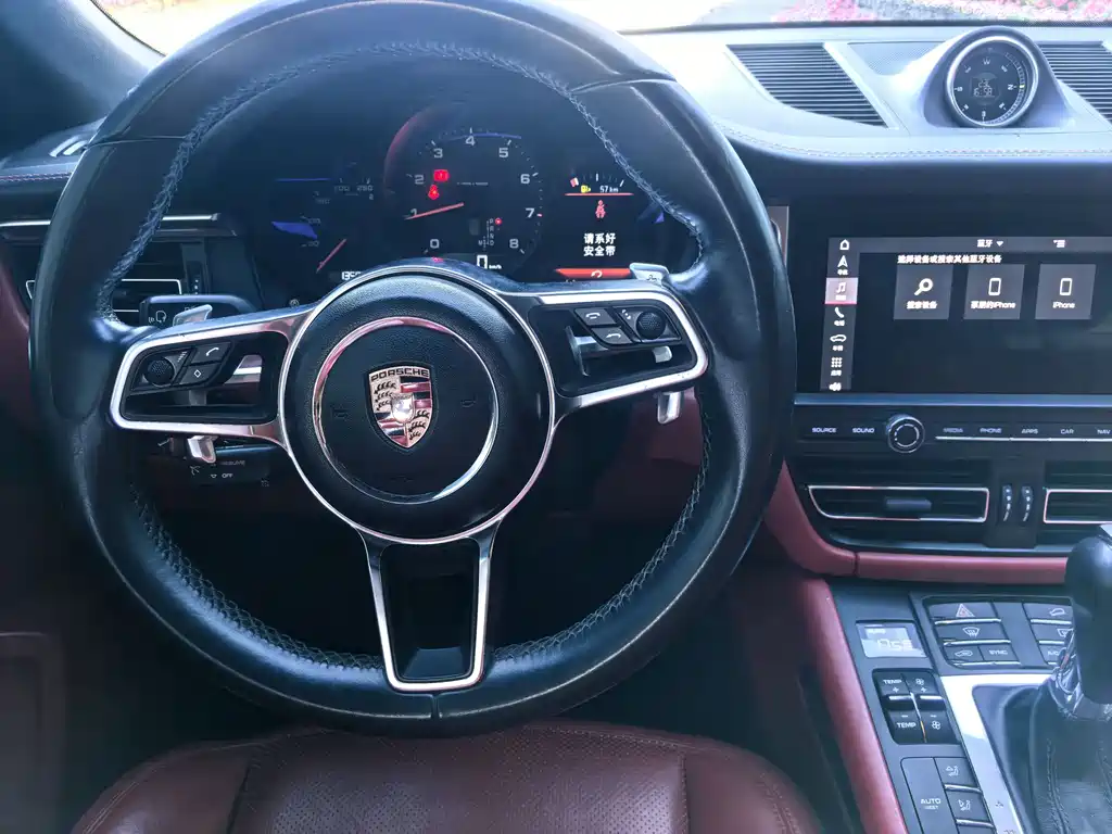 Macan 2018 Macan 2.0T купить на сайте DeffCars