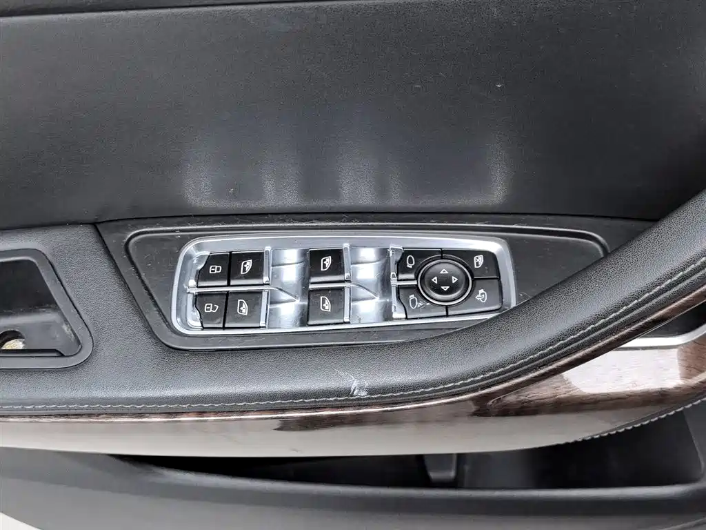 Damai X7 2017 1.8T manual luxury model купить на сайте DeffCars